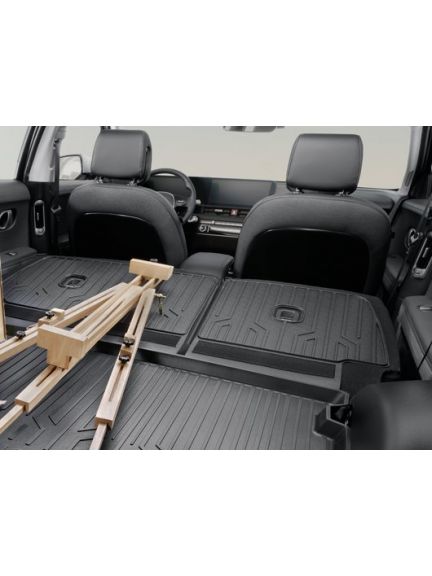 Extensión del revestimiento del maletero